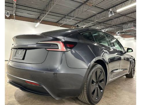 Used 2024 Tesla Model 3 Standard Range image 14