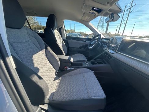 New 2026 Volkswagen Tiguan S FWD image 31