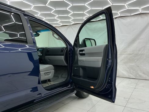 Used 2008 Toyota Sequoia Limited AWD/4WD image 17