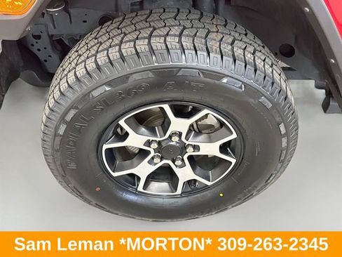 Used 2022 Jeep Wrangler Unlimited Rubicon AWD/4WD image 32
