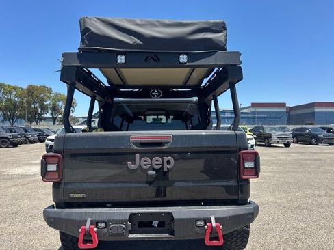 Used 2022 Jeep Gladiator Rubicon w/ LED Lighting Group AWD/4WD image 6