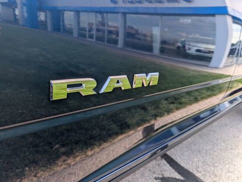 Used 2022 RAM 3500 Laramie AWD/4WD image 28