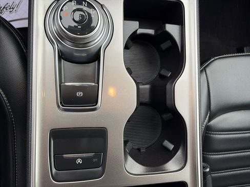 Used 2023 Ford Edge SEL w/ Convenience Package image 26