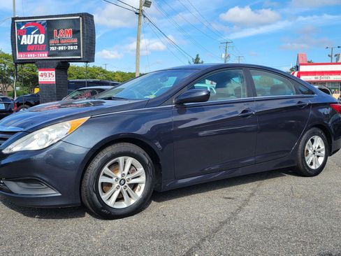 Used 2014 Hyundai Sonata GLS image 1