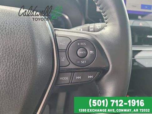 Used 2024 Toyota Venza Limited image 15
