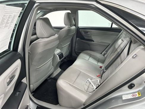 Used 2015 Toyota Camry XLE FWD image 21