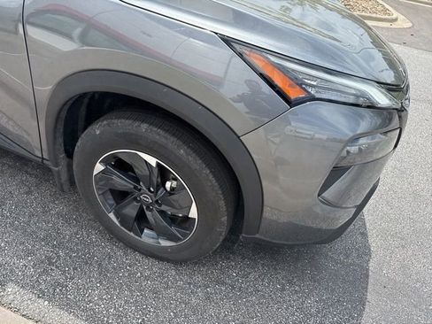 Used 2025 Nissan Rogue SV image 7