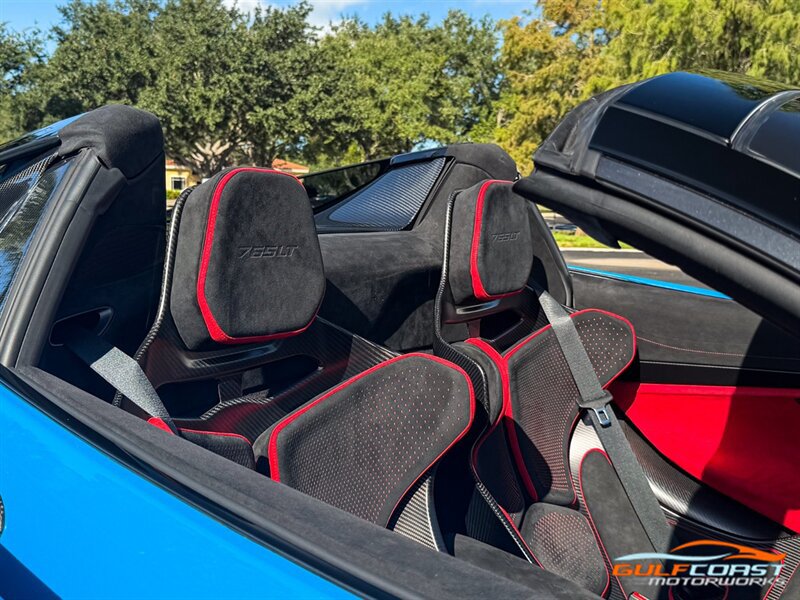 Used 2022 McLaren 765LT RWD image 72