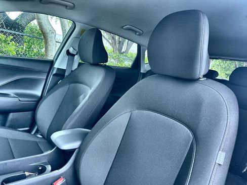 New 2027 Hyundai Kona SEL Sport FWD image 14