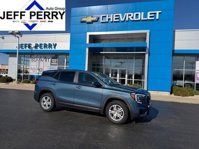 Used 2024 GMC Terrain SLE