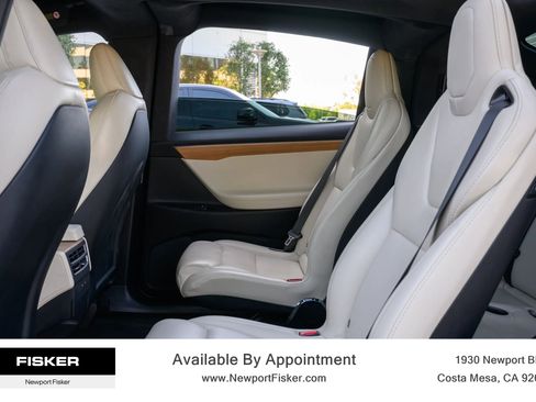 Used 2020 Tesla Model X Long Range image 16