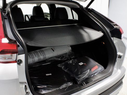 New 2026 Mitsubishi Eclipse Cross SE image 10