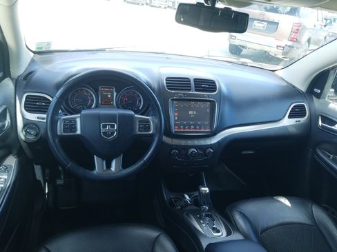 Used 2016 Dodge Journey Crossroad w/ Rear Seat Video Group I image 18