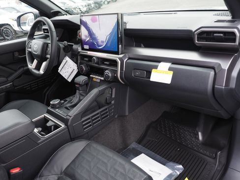 New 2025 Toyota 4Runner TRD Off-Road Premium w/ Tow Technology Package image 19