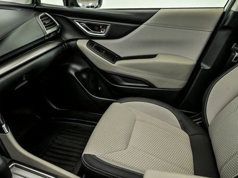 Used 2023 Subaru Forester Premium image 26