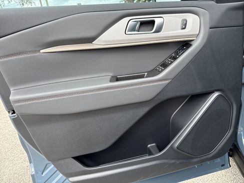 New 2026 Ford Explorer Active image 17