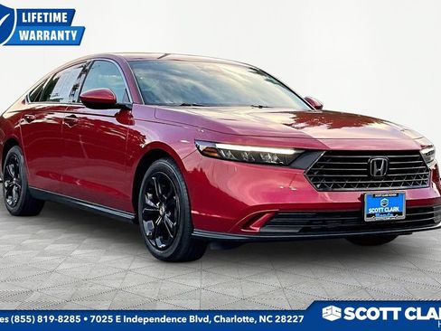 Used 2023 Honda Accord EX image 1