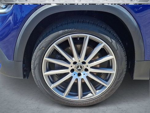 Used 2022 Mercedes-Benz GLB 250 image 10