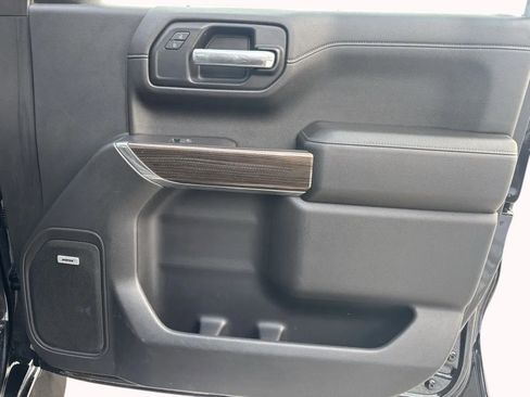 Used 2019 Chevrolet Silverado 1500 LT Trail Boss image 32