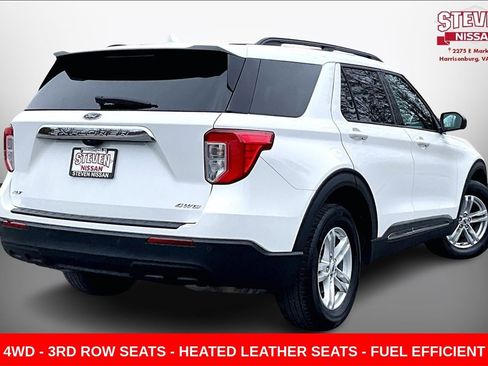Used 2022 Ford Explorer XLT image 6