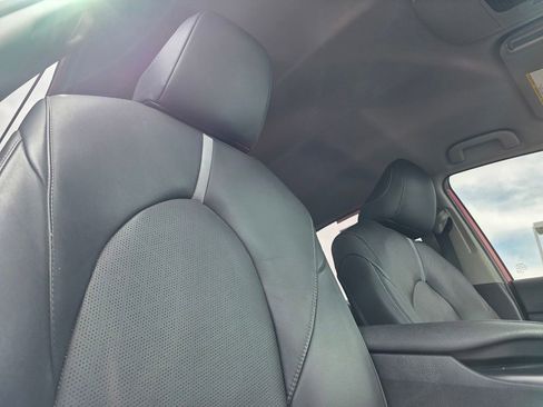 Used 2019 Toyota Camry XSE w/ Blackout Package image 23