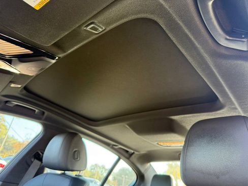 Used 2020 BMW 530e image 15