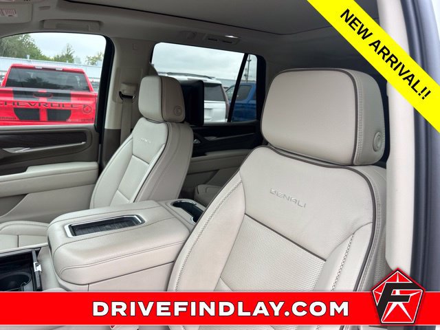 Used 2024 GMC Yukon Denali w/ Denali Reserve Package AWD/4WD image 16