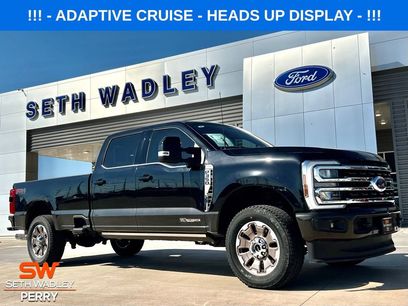 New 2025 Ford F350 King Ranch w/ FX4 Off-Road Package