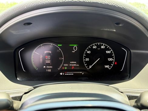 Certified 2025 Honda Civic Sport image 9