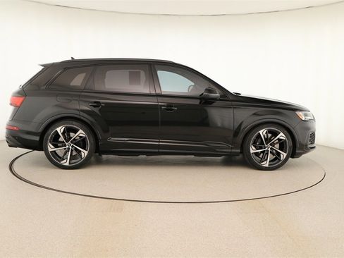 Certified 2023 Audi SQ7 Prestige image 8