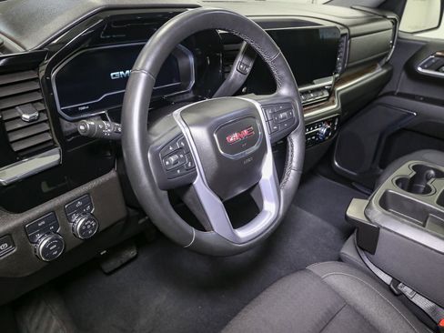 Used 2023 GMC Sierra 1500 Elevation image 22