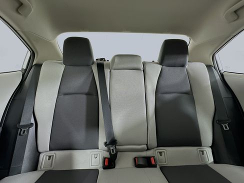 Used 2025 Toyota Corolla LE FWD image 31