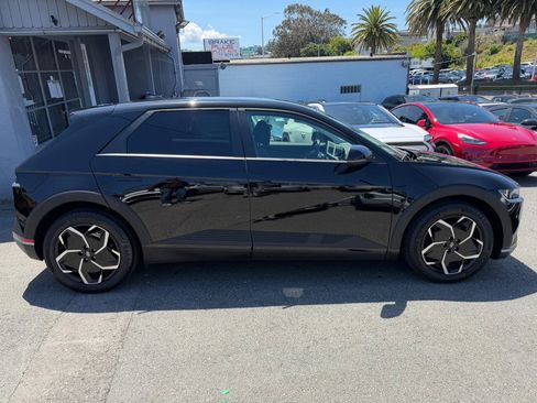 Used 2024 Hyundai Ioniq 5 SE RWD image 4