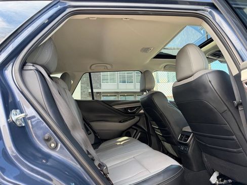 Used 2024 Subaru Outback Limited XT AWD/4WD image 12