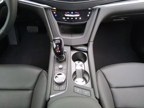 New 2026 Cadillac XT5 Premium Luxury w/ Driver Assist Package image 13