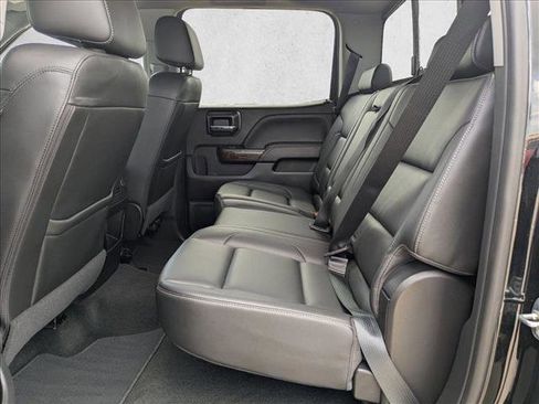 Used 2018 GMC Sierra 1500 SLT image 17