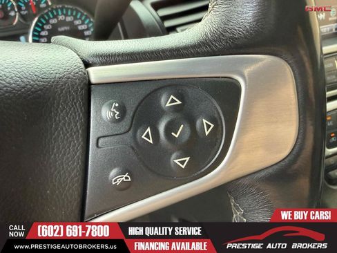 Used 2017 GMC Yukon SLT AWD/4WD image 28