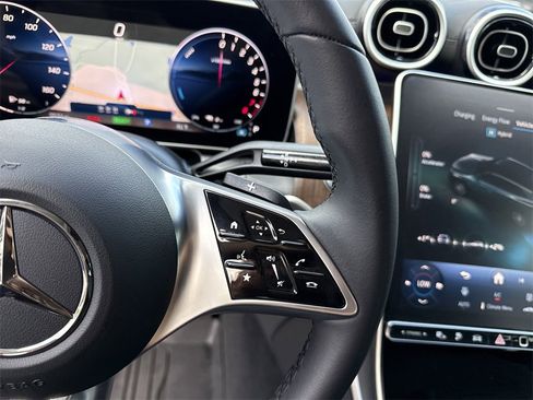 Certified 2025 Mercedes-Benz GLC 350e 4MATIC image 27