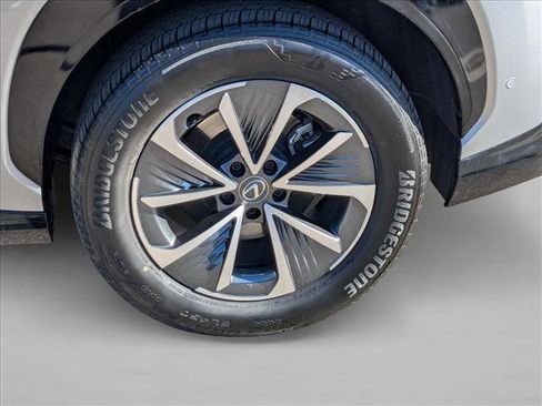 Used 2023 Lexus RZ 450e Premium image 26