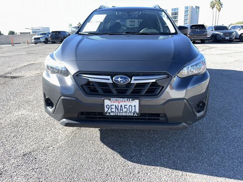 Used 2023 Subaru Crosstrek 2.0i image 2