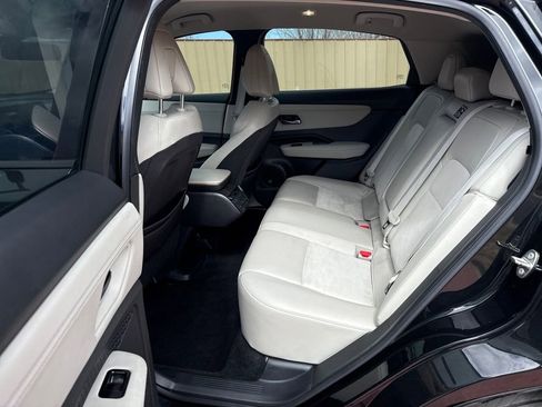 Used 2023 Nissan Ariya ENGAGE image 18