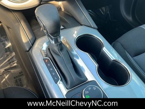 Used 2024 Chevrolet Blazer LT w/ Convenience Package image 19