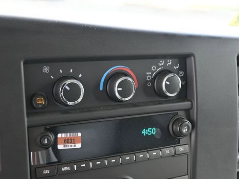 New 2025 GMC Savana 3500 w/ Power Convenience Package image 22