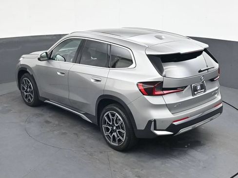 Used 2026 BMW X1 xDrive28i w/ Technology Package AWD/4WD image 25