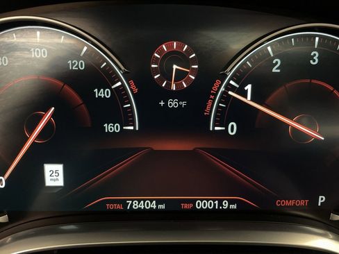 Used 2016 BMW 750i xDrive image 6