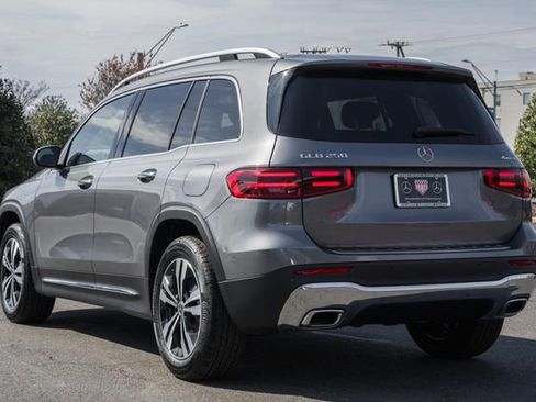 New 2026 Mercedes-Benz GLB 250 4MATIC image 5