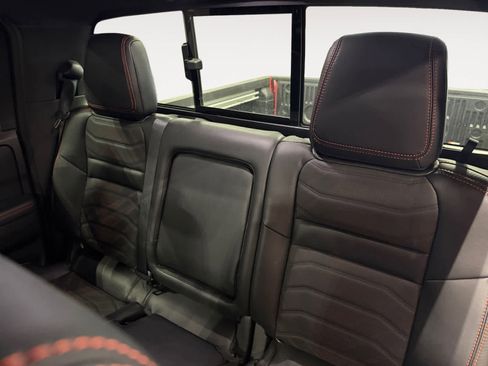 Used 2025 Nissan Frontier PRO-4X w/ Pro Premium Package image 14