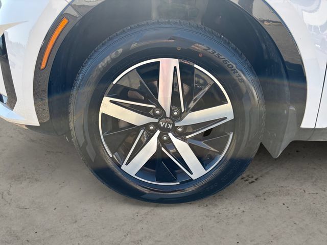 Used 2021 Kia Sorento EX w/ Panoramic Sunroof Package AWD/4WD image 9