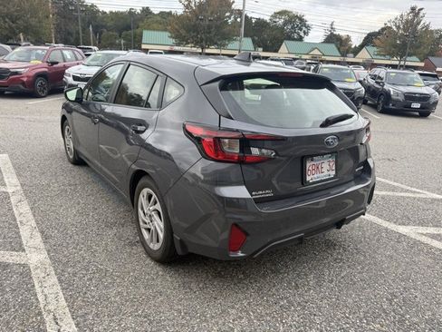 Used 2025 Subaru Impreza 2.0i image 3