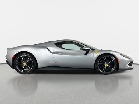Used 2025 Ferrari 296 GTS RWD image 2